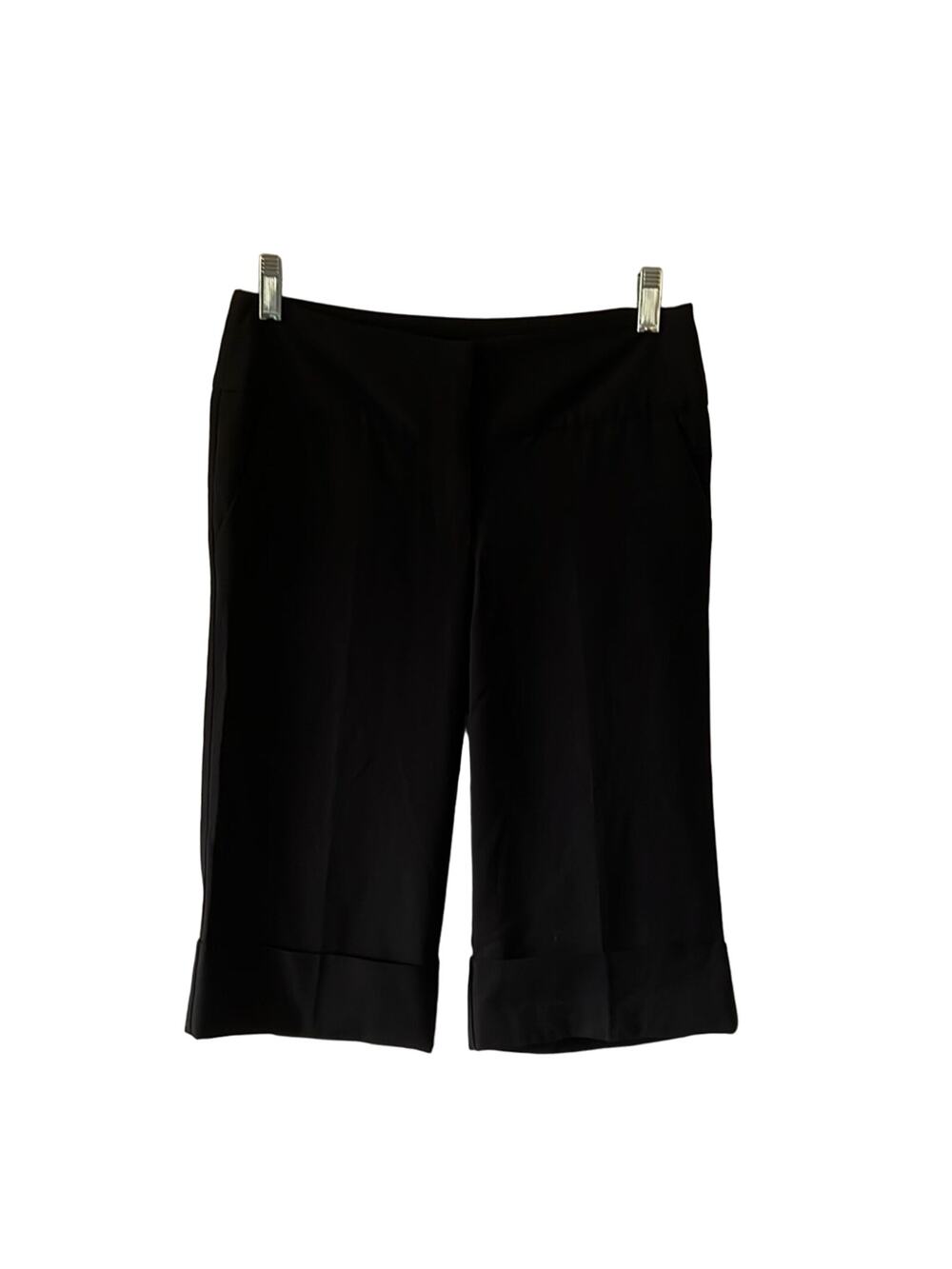 Daisy Fuentes Black Dress Capris with Cuffs Woman Size 2